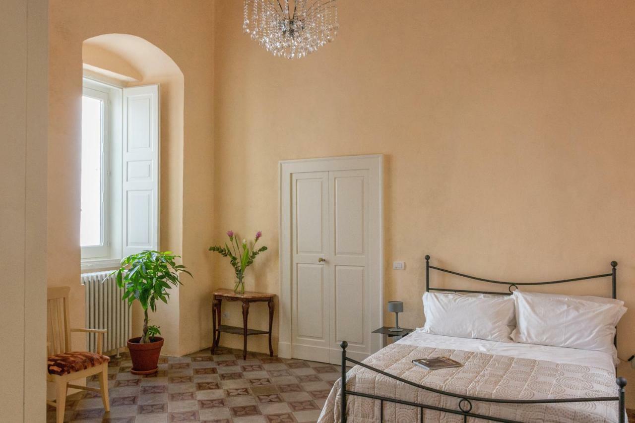 مبيت وإفطار Nardò Palazzo Cariddi المظهر الخارجي الصورة